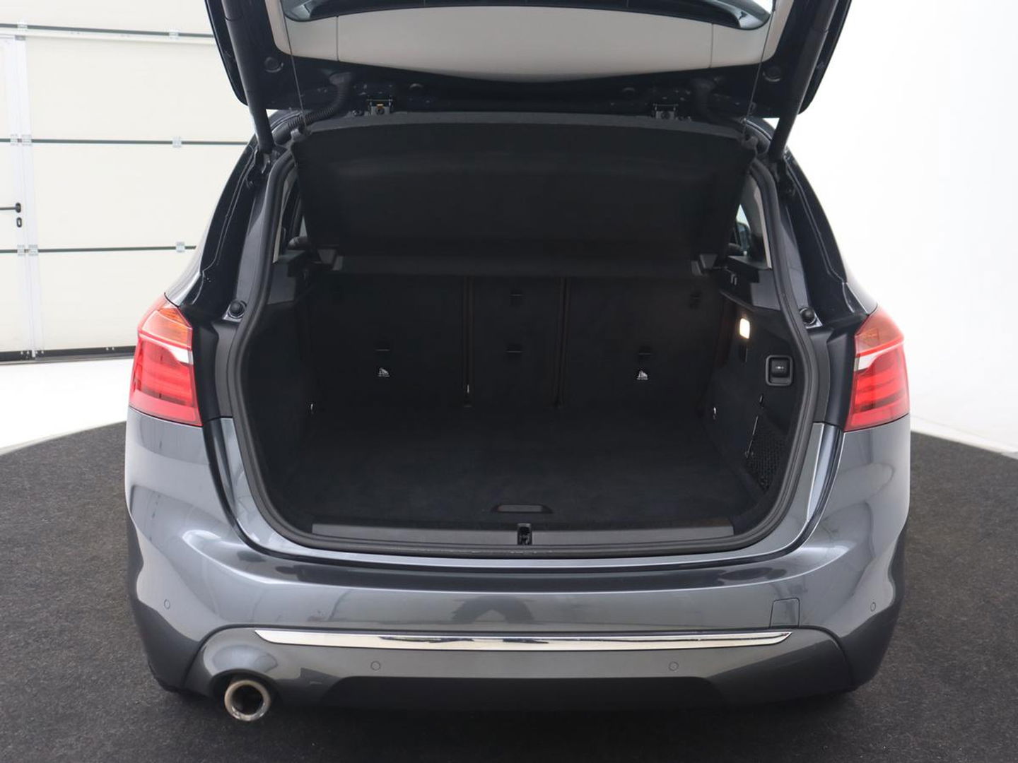 BMW 2 Serie Active Tourer 225xe iPerformance Luxury Line | Panoramadak | Leder  | Head-Up | Camera | Keyless | Navigatie | Park Assist | Adaptief LED