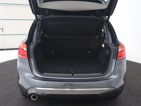BMW 2 Serie Active Tourer 225xe iPerformance Luxury Line | Panoramadak | Leder  | Head-Up | Camera | Keyless | Navigatie | Park Assist | Adaptief LED