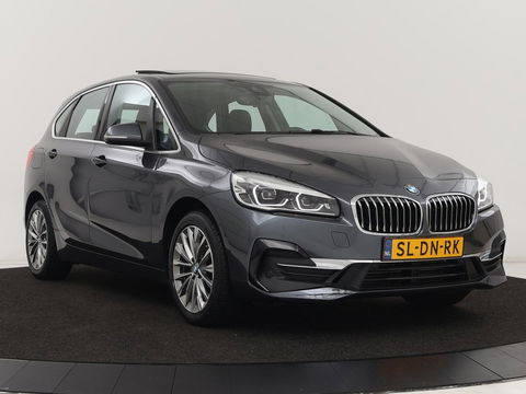 BMW 2 Serie Active Tourer 225xe iPerformance Luxury Line | Panoramadak | Leder  | Head-Up | Camera | Keyless | Navigatie | Park Assist | Adaptief LED