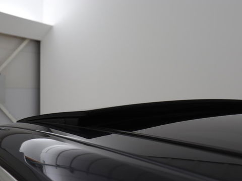 BMW 2 Serie Active Tourer 225xe iPerformance Luxury Line | Panoramadak | Leder  | Head-Up | Camera | Keyless | Navigatie | Park Assist | Adaptief LED
