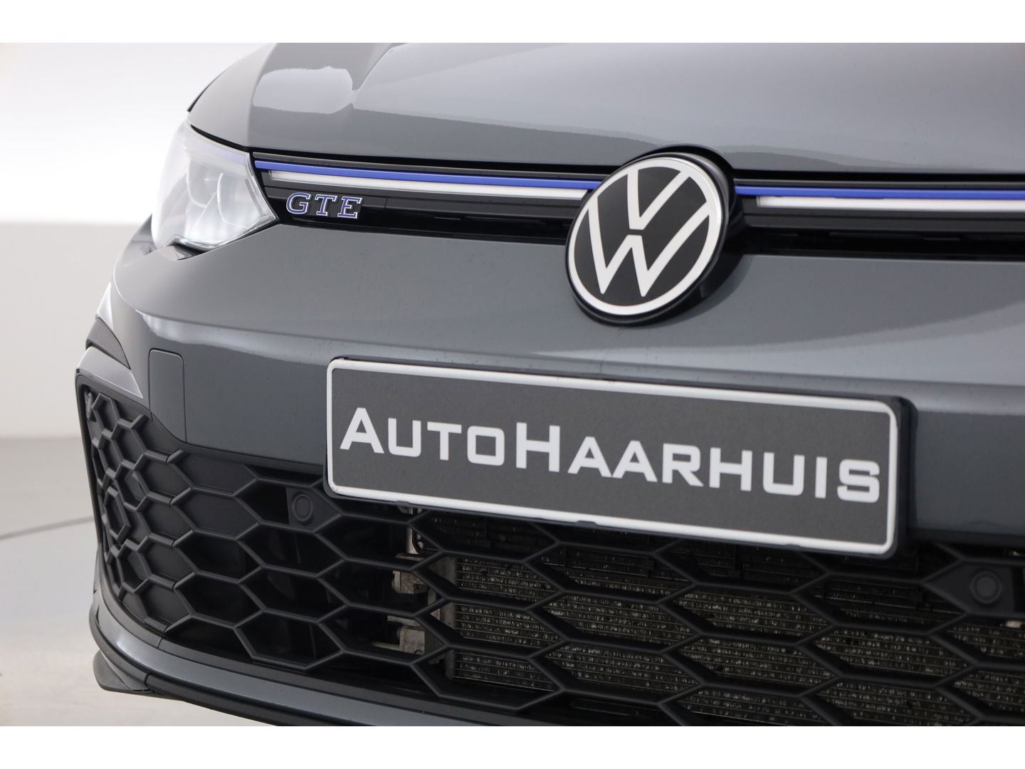 Volkswagen Golf 1.4 eHybrid GTE | Pano | IQ. Light | Elek. Trekhaak | Stoel- Stuurverw. | Mistlampen