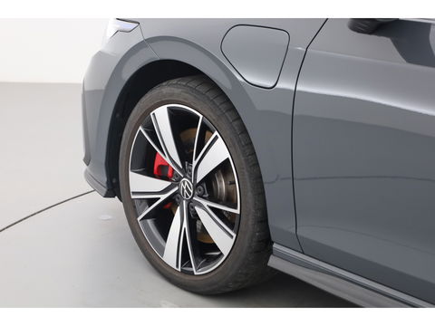 Volkswagen Golf 1.4 eHybrid GTE | Pano | IQ. Light | Elek. Trekhaak | Stoel- Stuurverw. | Mistlampen
