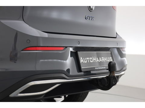 Volkswagen Golf 1.4 eHybrid GTE | Pano | IQ. Light | Elek. Trekhaak | Stoel- Stuurverw. | Mistlampen