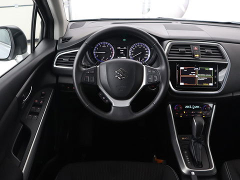 Suzuki S-Cross 1.4 Boosterjet Exclusive | Automaat | Stoelverwarming | Camera | Full LED | MirrorLink | Climate control | Keyless | Cruise control
