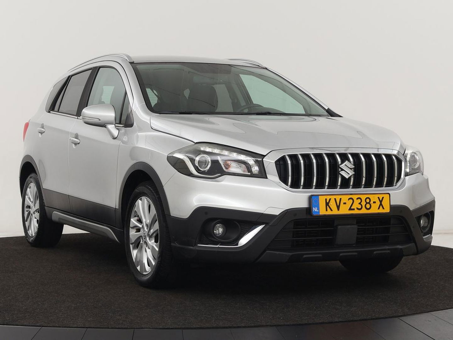 Suzuki S-Cross 1.4 Boosterjet Exclusive | Automaat | Stoelverwarming | Camera | Full LED | MirrorLink | Climate control | Keyless | Cruise control