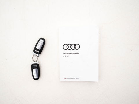 Audi e-tron 50 quattro Business edition Plus 71 kWh [ 3-Fase ] (INCL.BTW) *PANO | LEATHER | DIGI-COCKPIT | FULL-LED | ADAPTIVE-CRUISE | MEMORY-PACK | COMFORT-SEATS | AIR-SUSPENSION | NAVI-FULLMAP | HEATED-SEATS | KEYLESS | 20''ALU | ECC | PDC*