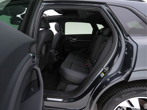 Audi e-tron 50 quattro Business edition Plus 71 kWh [ 3-Fase ] (INCL.BTW) *PANO | LEATHER | DIGI-COCKPIT | FULL-LED | ADAPTIVE-CRUISE | MEMORY-PACK | COMFORT-SEATS | AIR-SUSPENSION | NAVI-FULLMAP | HEATED-SEATS | KEYLESS | 20''ALU | ECC | PDC*