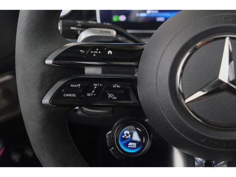 Mercedes-Benz C-Klasse C63s AMG 680pk E-performance Panoramadak *BTW* 4-Wielsturing Burmester 3d AMG Driver pack