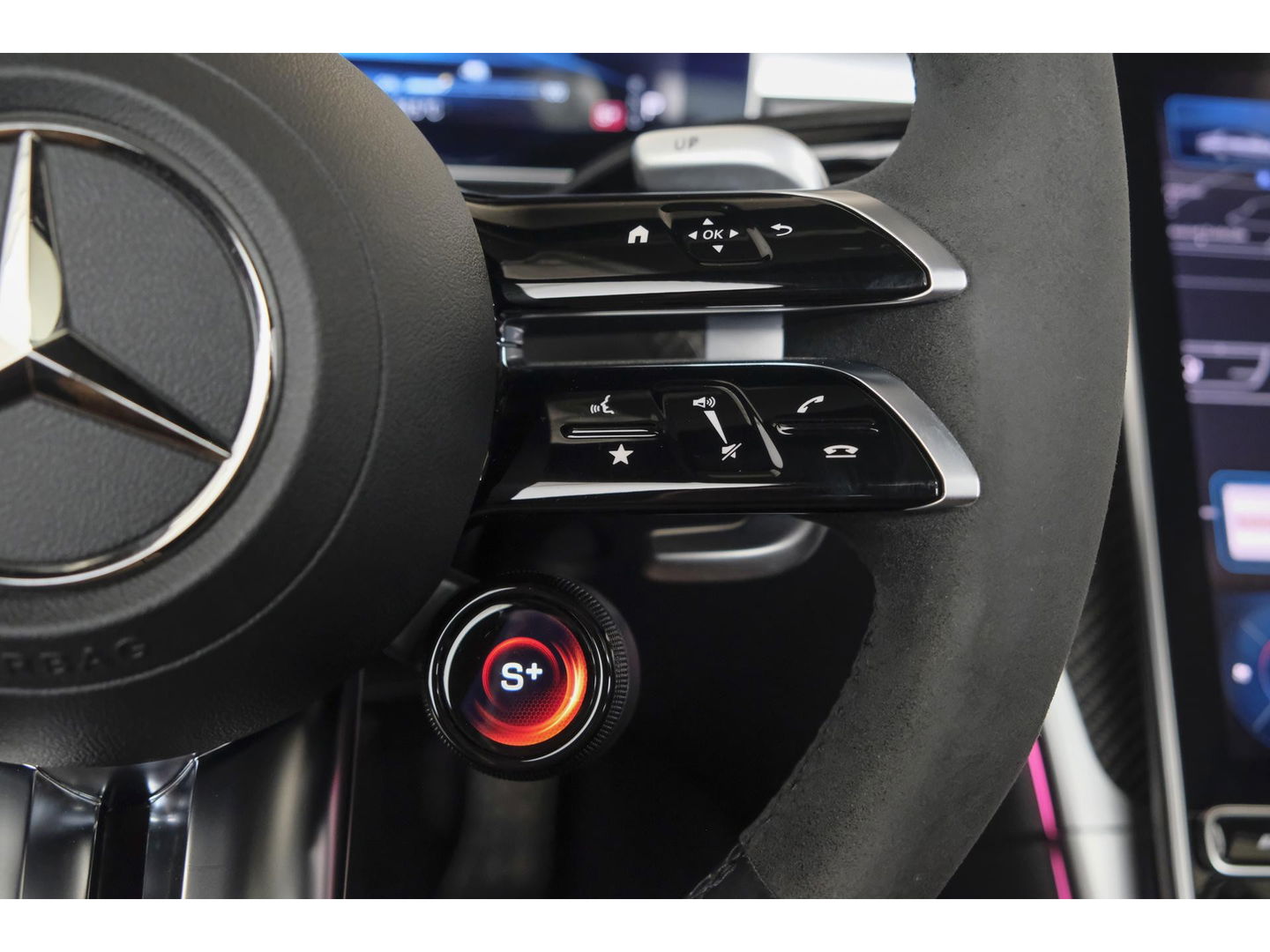 Mercedes-Benz C-Klasse C63s AMG 680pk E-performance Panoramadak *BTW* 4-Wielsturing Burmester 3d AMG Driver pack