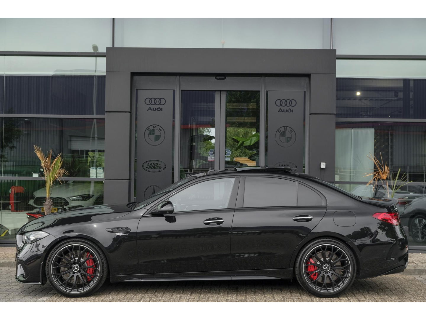 Mercedes-Benz C-Klasse C63s AMG 680pk E-performance Panoramadak *BTW* 4-Wielsturing Burmester 3d AMG Driver pack