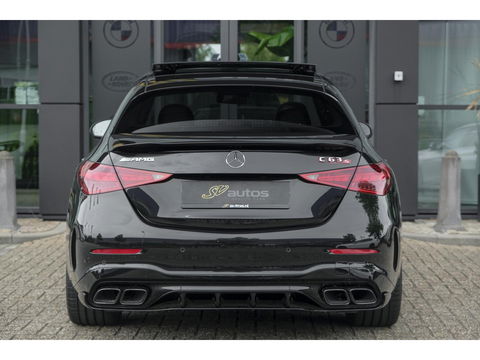 Mercedes-Benz C-Klasse C63s AMG 680pk E-performance Panoramadak *BTW* 4-Wielsturing Burmester 3d AMG Driver pack