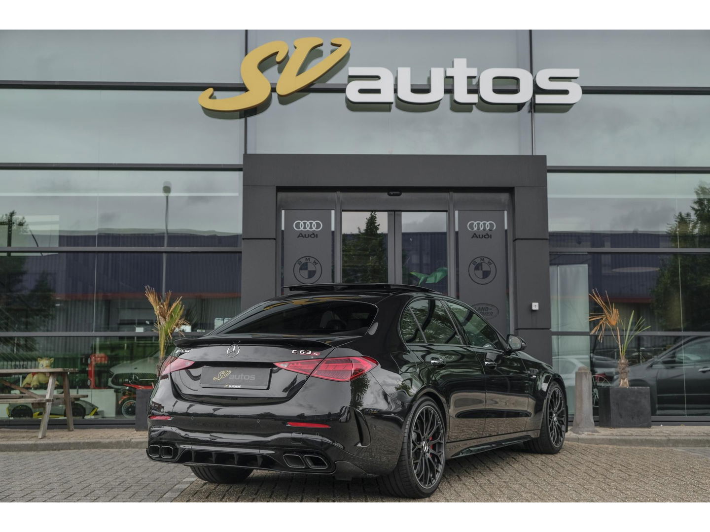 Mercedes-Benz C-Klasse C63s AMG 680pk E-performance Panoramadak *BTW* 4-Wielsturing Burmester 3d AMG Driver pack