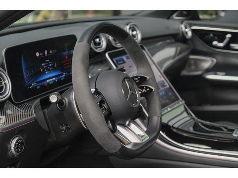 Mercedes-Benz C-Klasse C63s AMG 680pk E-performance Panoramadak *BTW* 4-Wielsturing Burmester 3d AMG Driver pack