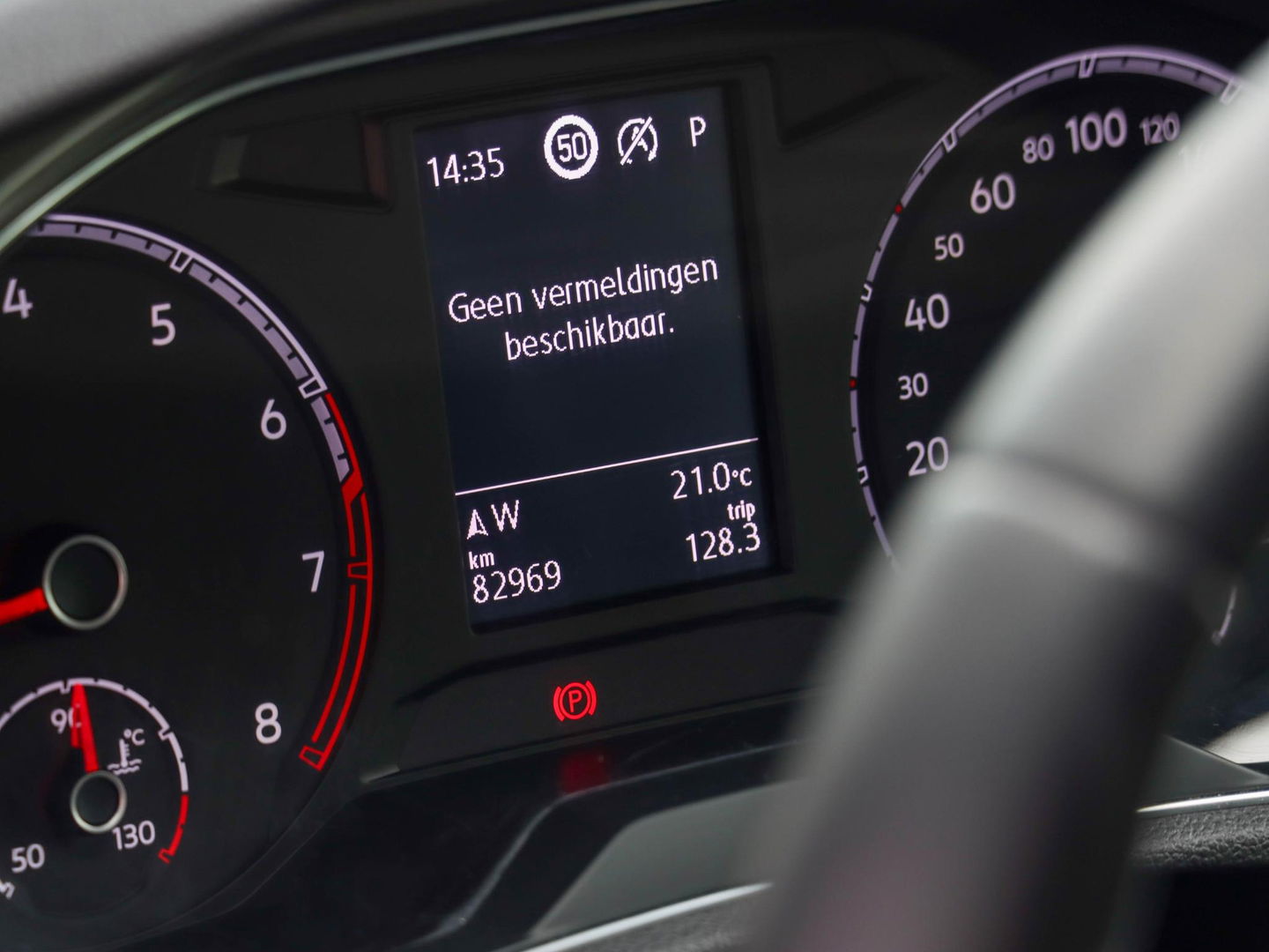 Volkswagen T-Roc 1.5 TSI Style 150PK DSG | Camera | Navigatie | Adaptive Cruise