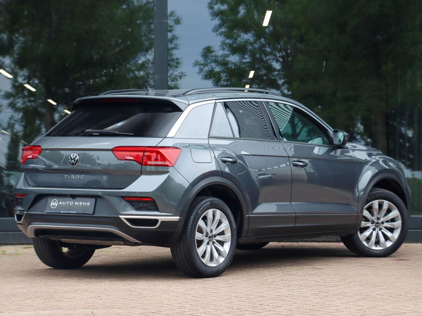 Volkswagen T-Roc 1.5 TSI Style 150PK DSG | Camera | Navigatie | Adaptive Cruise
