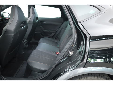 CUPRA Formentor 1.4 e-Hybrid VZ 245pk | Sportstuur | Pano | Elek. Trekhaak | 360cam | Memory seat | Stoel- Stuurverw.