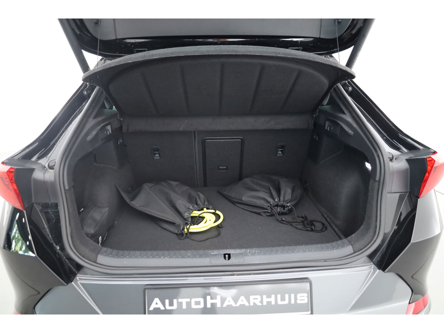 CUPRA Formentor 1.4 e-Hybrid VZ 245pk | Sportstuur | Pano | Elek. Trekhaak | 360cam | Memory seat | Stoel- Stuurverw.