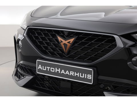 CUPRA Formentor 1.4 e-Hybrid VZ 245pk | Sportstuur | Pano | Elek. Trekhaak | 360cam | Memory seat | Stoel- Stuurverw.