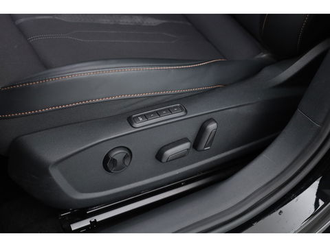 CUPRA Formentor 1.4 e-Hybrid VZ 245pk | Sportstuur | Pano | Elek. Trekhaak | 360cam | Memory seat | Stoel- Stuurverw.