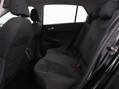 Volkswagen Golf 1.5 TSI Life Business | Adaptive cruise | Carplay | Massage | Memory | Navigatie | Sfeerverlichting | Parkeerhulp | Climate control