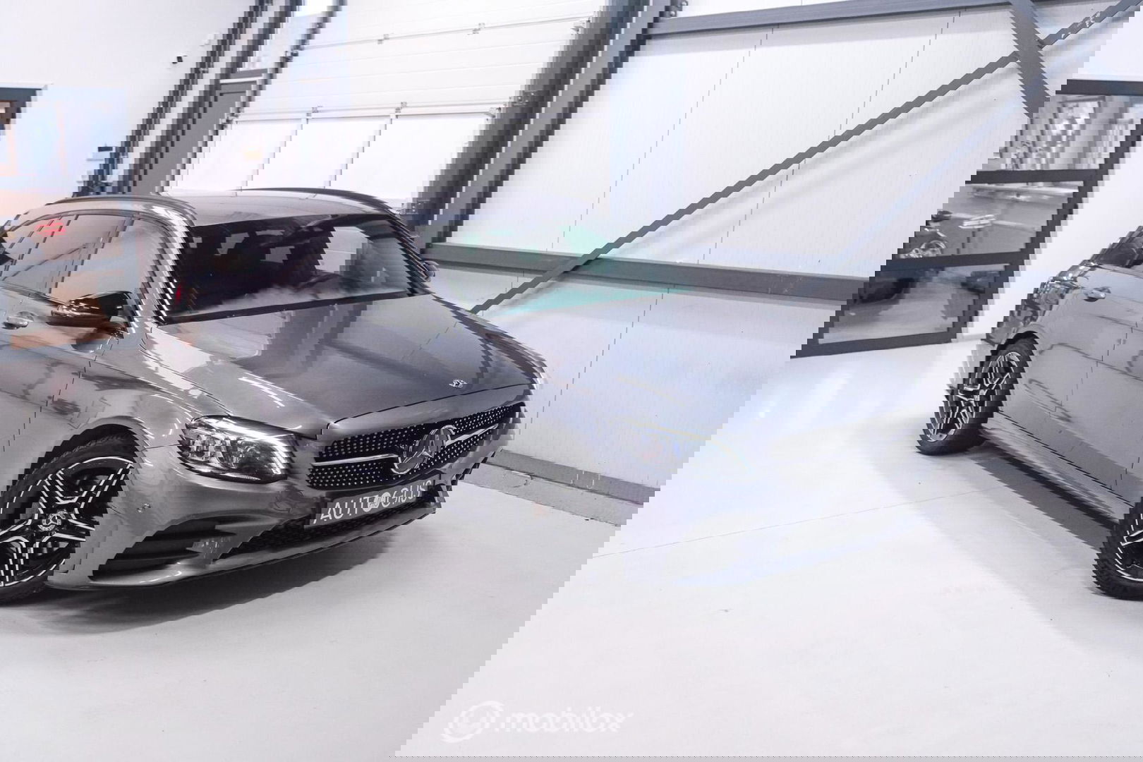 Mercedes-Benz C-Klasse Estate 180 Business Solution AMG | Trekhaak | CarPlay | Camera | Leder | Adaptive cruise | NAP auto NL | rijklaar |