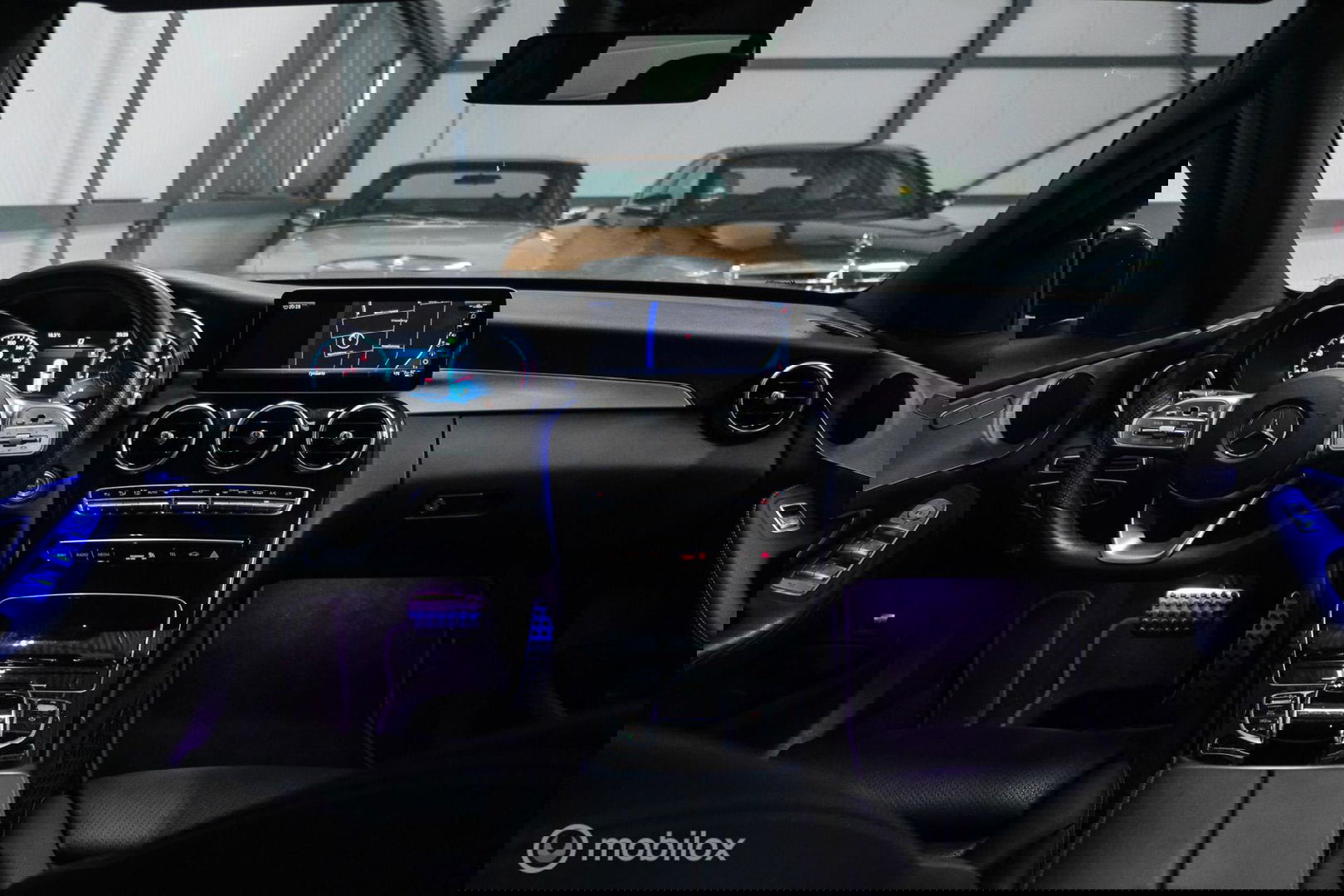 Mercedes-Benz C-Klasse Estate 180 Business Solution AMG | Trekhaak | CarPlay | Camera | Leder | Adaptive cruise | NAP auto NL | rijklaar |