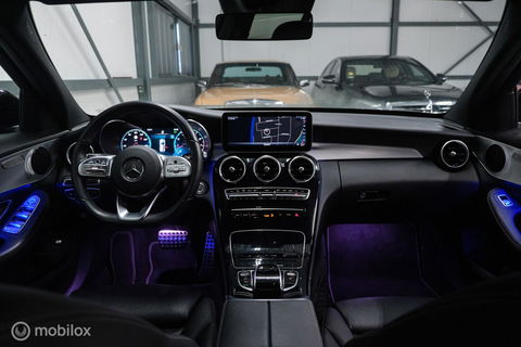 Mercedes-Benz C-Klasse Estate 180 Business Solution AMG | Trekhaak | CarPlay | Camera | Leder | Adaptive cruise | NAP auto NL | rijklaar |