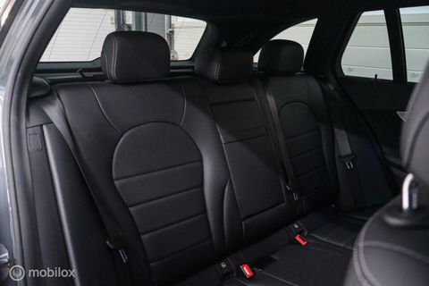 Mercedes-Benz C-Klasse Estate 180 Business Solution AMG | Trekhaak | CarPlay | Camera | Leder | Adaptive cruise | NAP auto NL | rijklaar |