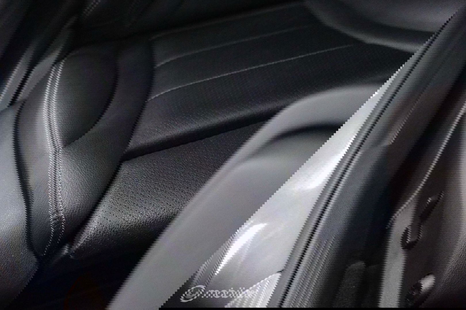 Mercedes-Benz C-Klasse Estate 180 Business Solution AMG | Trekhaak | CarPlay | Camera | Leder | Adaptive cruise | NAP auto NL | rijklaar |