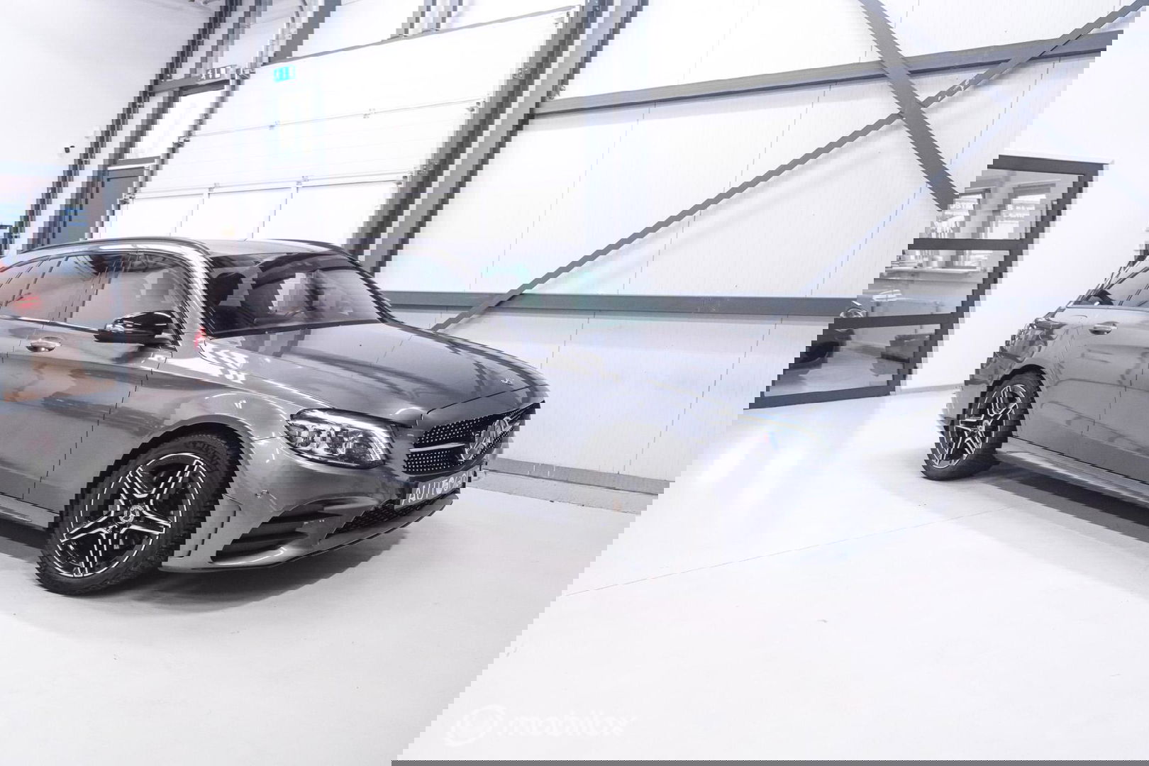 Mercedes-Benz C-Klasse Estate 180 Business Solution AMG | Trekhaak | CarPlay | Camera | Leder | Adaptive cruise | NAP auto NL | rijklaar |