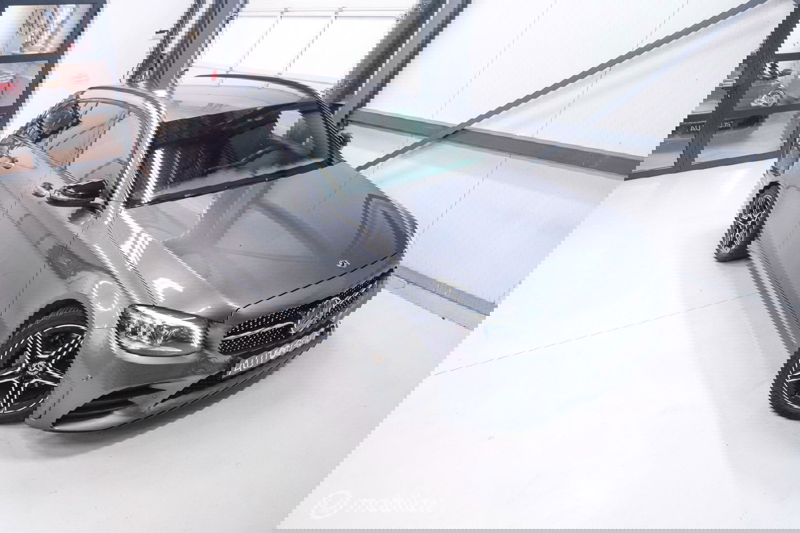 Mercedes-Benz C-Klasse Estate 180 Business Solution AMG | Trekhaak | CarPlay | Camera | Leder | Adaptive cruise | NAP auto NL | rijklaar |