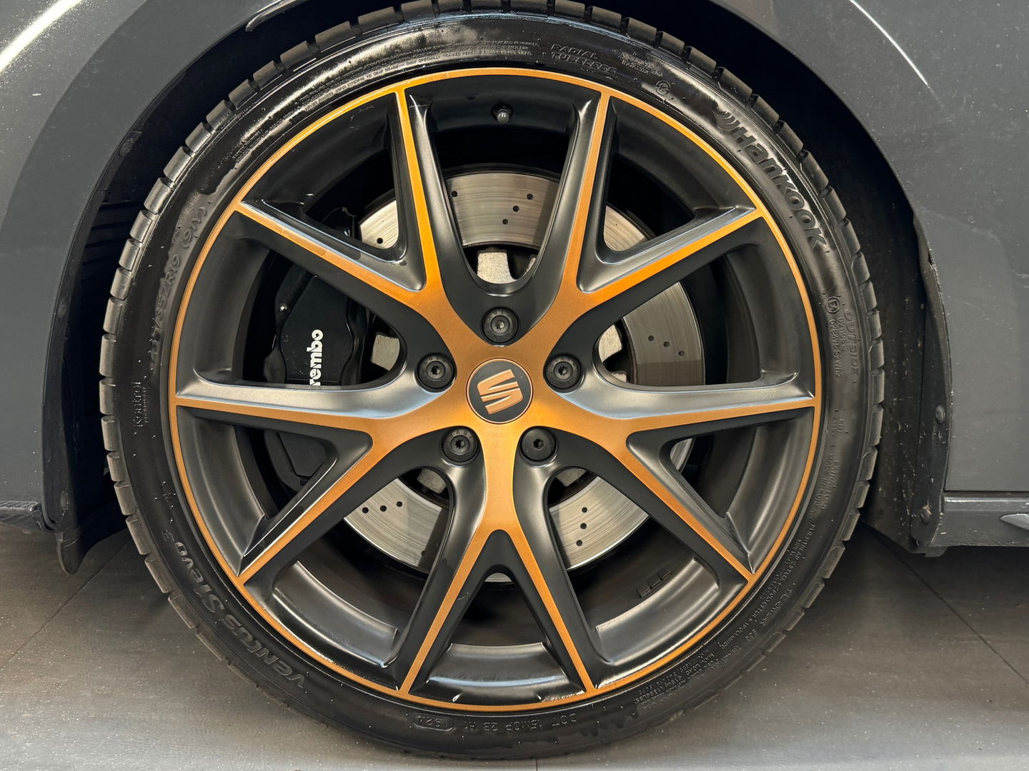 SEAT León ST 2.0 TSI 4DRIVE CUPRA Ultimate Pano|Carbon|Beats