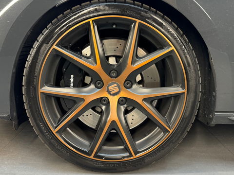SEAT León ST 2.0 TSI 4DRIVE CUPRA Ultimate Pano|Carbon|Beats