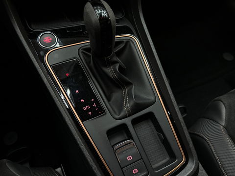 SEAT León ST 2.0 TSI 4DRIVE CUPRA Ultimate Pano|Carbon|Beats