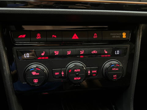 SEAT León ST 2.0 TSI 4DRIVE CUPRA Ultimate Pano|Carbon|Beats