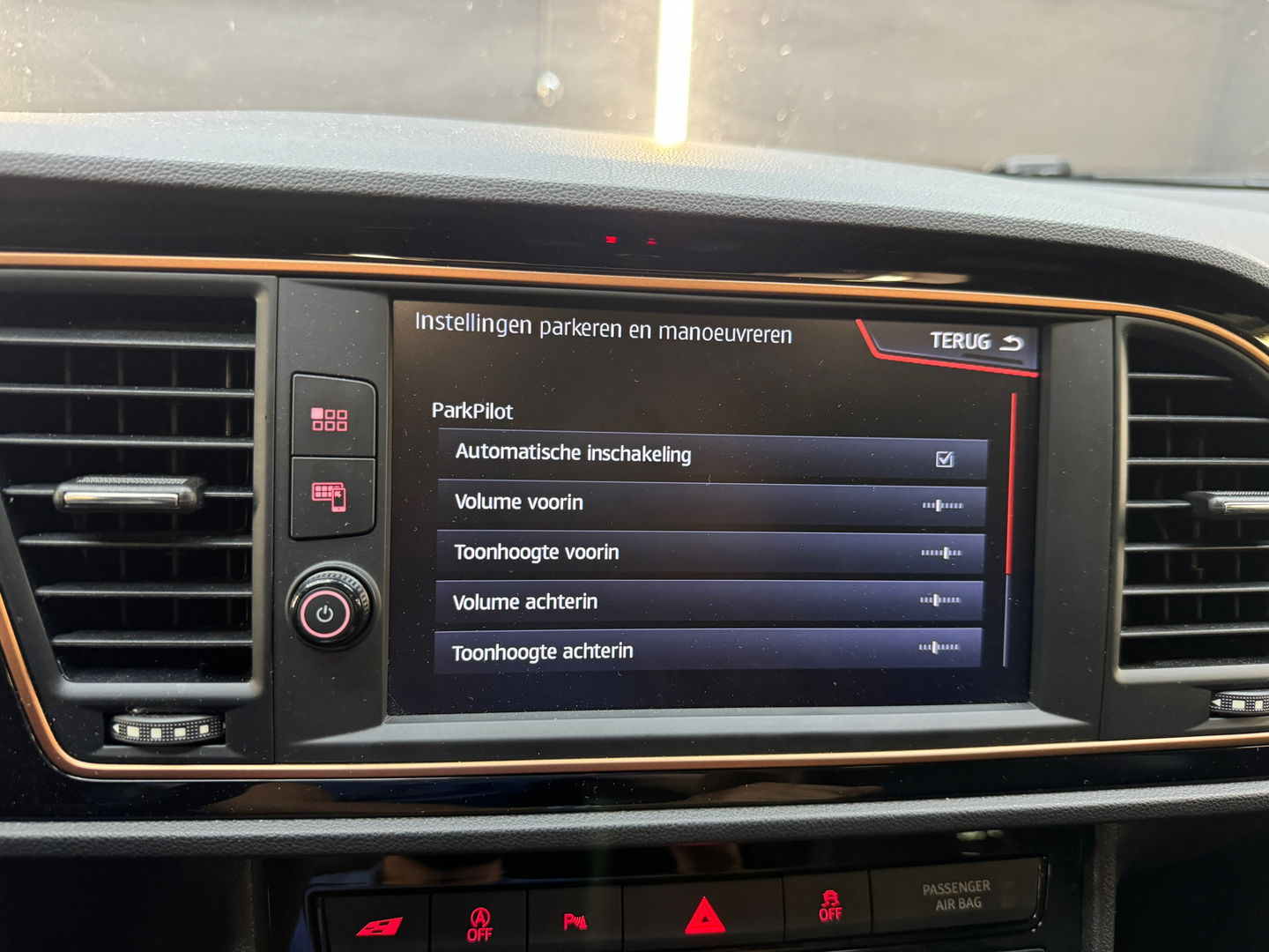 SEAT León ST 2.0 TSI 4DRIVE CUPRA Ultimate Pano|Carbon|Beats