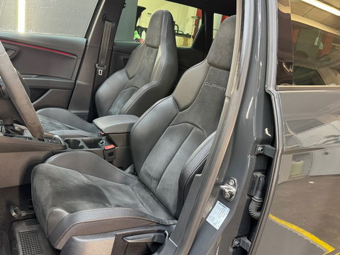 SEAT León ST 2.0 TSI 4DRIVE CUPRA Ultimate Pano|Carbon|Beats