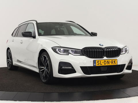 BMW 3-serie 320e M Sport | Head-Up | LaserLight | Stoelverwarming | Adaptive cruise | Sfeerverlichting | Carplay | Sportstoelen