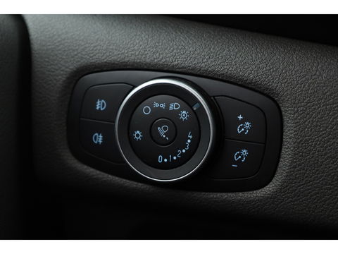 Ford Transit Custom 320 2.0 TDCI L2H1 DC Aut. | 170pk | Navi | Leder | Adapt. Cruise | 18'' | Trekhaak | Camera | 2x Schuifd.