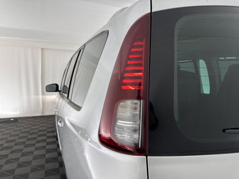 Renault Grand Espace 2.0 dCi Initiale [ 7-Pers ] Aut. *1/2LEATHER | XENON | NAVI-FULLMAP | CAMERA | COMFORT/ HEATED-SEATS | ECC | PDC | CRUISE | 17''ALU*