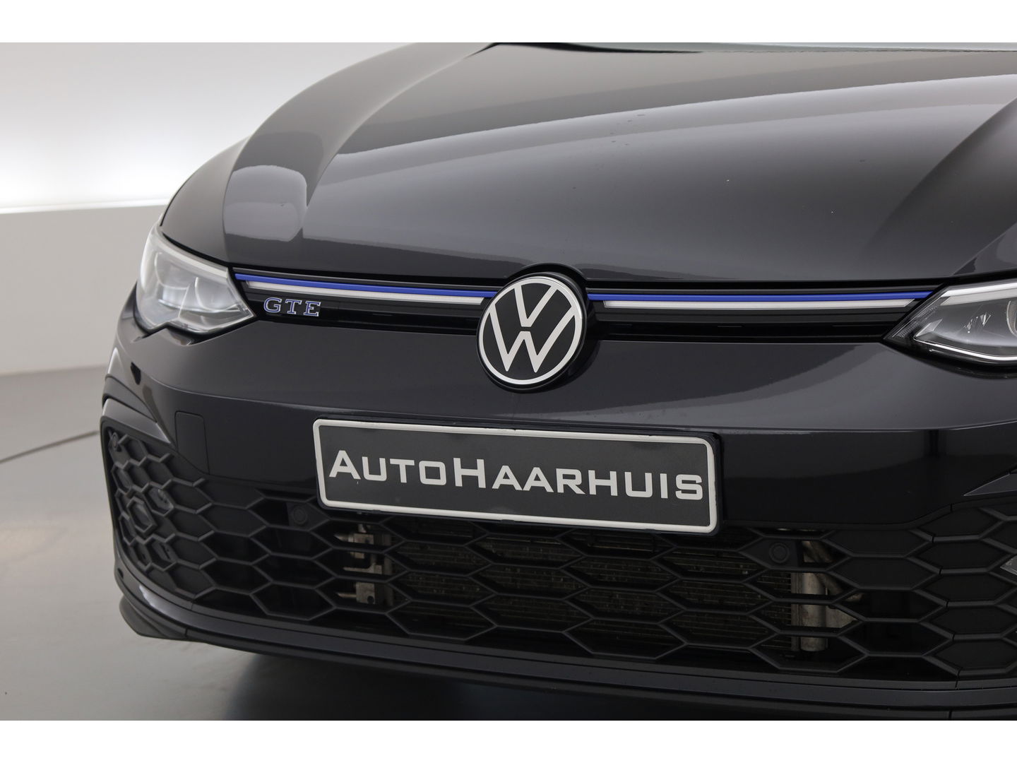 Volkswagen Golf 1.4 eHybrid GTE | Adapt. Cruise | Mistlampen | Stoel- Stuurverw. | IQ. Light | Navi | Camera