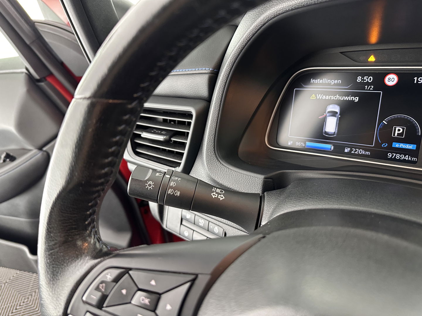 Nissan Leaf Tekna 40 kWh Aut. *LUXURY-LEATHER | FULL-LED | BOSE-SURROUND | DIGI-COCKPIT | ADAPTIVE-CRUISE | TOPVIEW | KEYLESS | NAVI-FULLMAP | BLINDSPOT | DAB+ | PDC | HEATED-COMFORTSEATS | PRIVACY-GLASS |