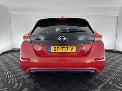 Nissan Leaf Tekna 40 kWh Aut. *LUXURY-LEATHER | FULL-LED | BOSE-SURROUND | DIGI-COCKPIT | ADAPTIVE-CRUISE | TOPVIEW | KEYLESS | NAVI-FULLMAP | BLINDSPOT | DAB+ | PDC | HEATED-COMFORTSEATS | PRIVACY-GLASS |