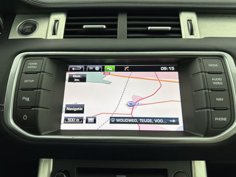 Land Rover Range Rover Evoque 2.2 SD4 4WD Prestige Aut. *PANO | LUXURY-LEATHER | BI-XENON | MERIDIAN-AUDIO | NAVI-FULLMAP | MEMORY-PACK | CAMERA | HEATED-COMFORTSEATS | ECC | SHIFT-PADDLES | PDC | CRUISE | TOWBAR  | 19''ALU *