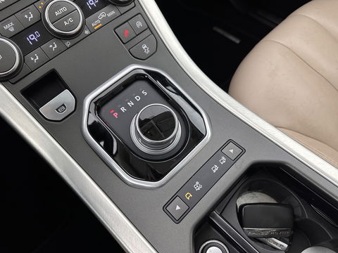 Land Rover Range Rover Evoque 2.2 SD4 4WD Prestige Aut. *PANO | LUXURY-LEATHER | BI-XENON | MERIDIAN-AUDIO | NAVI-FULLMAP | MEMORY-PACK | CAMERA | HEATED-COMFORTSEATS | ECC | SHIFT-PADDLES | PDC | CRUISE | TOWBAR  | 19''ALU *