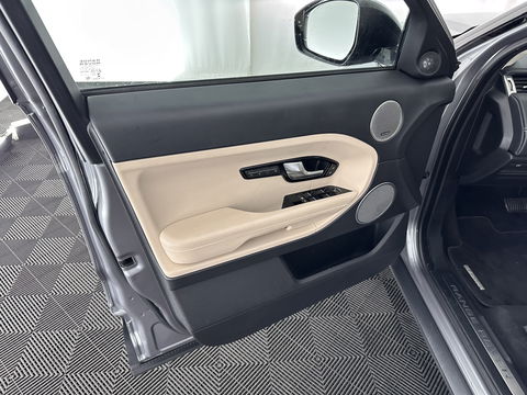 Land Rover Range Rover Evoque 2.2 SD4 4WD Prestige Aut. *PANO | LUXURY-LEATHER | BI-XENON | MERIDIAN-AUDIO | NAVI-FULLMAP | MEMORY-PACK | CAMERA | HEATED-COMFORTSEATS | ECC | SHIFT-PADDLES | PDC | CRUISE | TOWBAR  | 19''ALU *