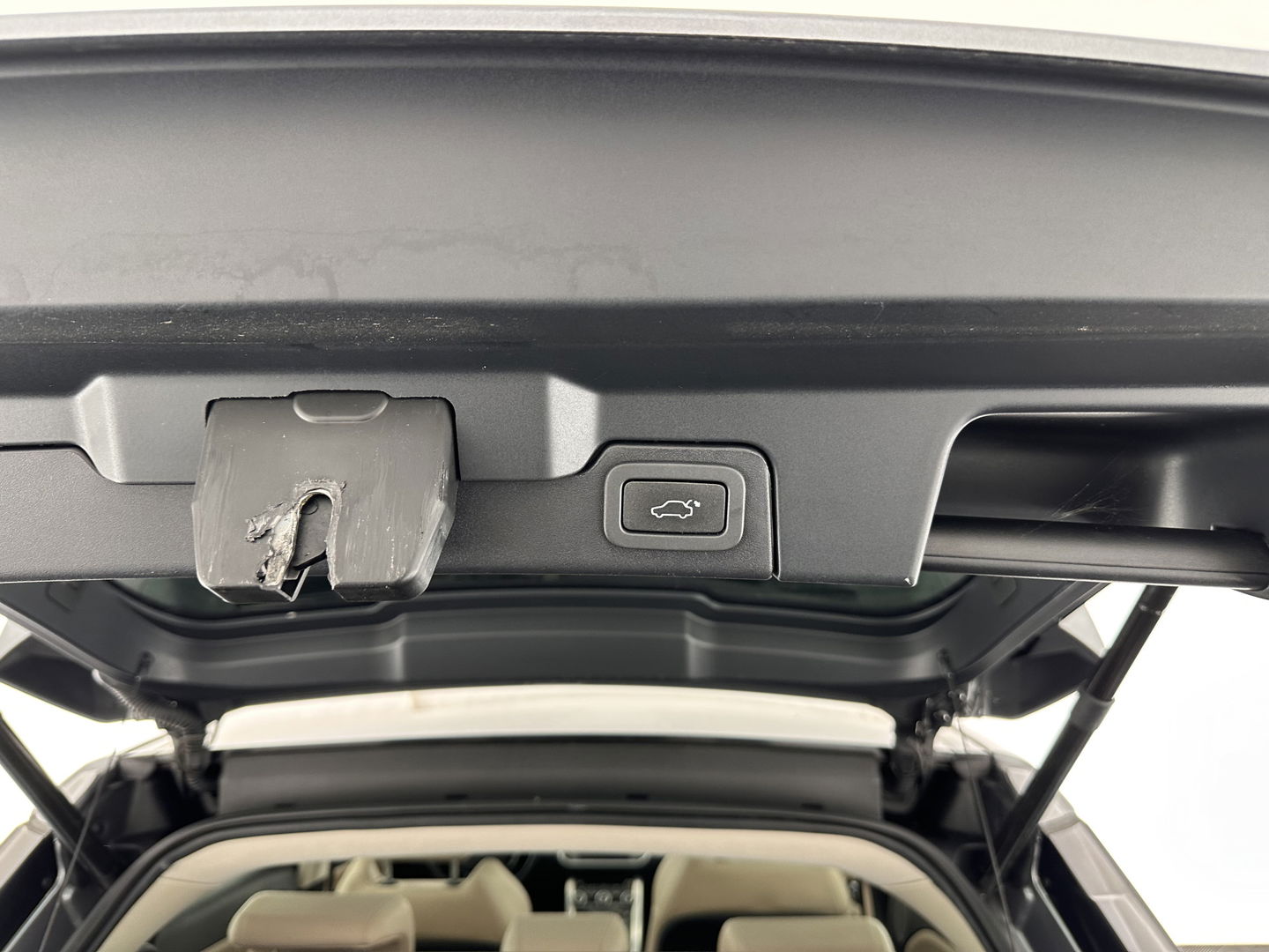 Land Rover Range Rover Evoque 2.2 SD4 4WD Prestige Aut. *PANO | LUXURY-LEATHER | BI-XENON | MERIDIAN-AUDIO | NAVI-FULLMAP | MEMORY-PACK | CAMERA | HEATED-COMFORTSEATS | ECC | SHIFT-PADDLES | PDC | CRUISE | TOWBAR  | 19''ALU *