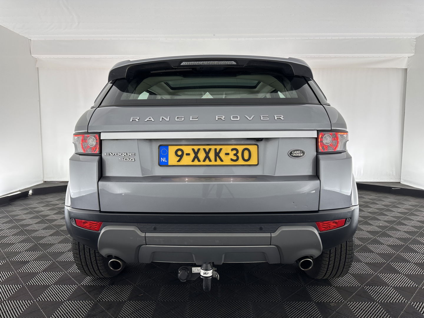 Land Rover Range Rover Evoque 2.2 SD4 4WD Prestige Aut. *PANO | LUXURY-LEATHER | BI-XENON | MERIDIAN-AUDIO | NAVI-FULLMAP | MEMORY-PACK | CAMERA | HEATED-COMFORTSEATS | ECC | SHIFT-PADDLES | PDC | CRUISE | TOWBAR  | 19''ALU *