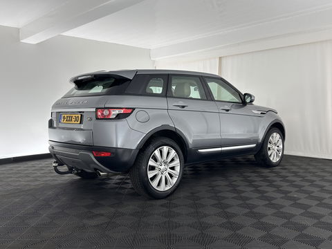 Land Rover Range Rover Evoque 2.2 SD4 4WD Prestige Aut. *PANO | LUXURY-LEATHER | BI-XENON | MERIDIAN-AUDIO | NAVI-FULLMAP | MEMORY-PACK | CAMERA | HEATED-COMFORTSEATS | ECC | SHIFT-PADDLES | PDC | CRUISE | TOWBAR  | 19''ALU *