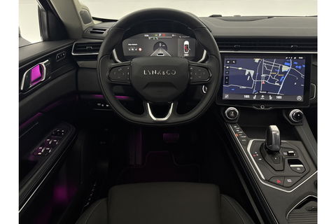 Lynk Co 01 1.5 | Black Edition | 262PK Pano LED Sfeer 360Camera Carplay Memory ACC Virtual Clima Navi PDC 19"LMV